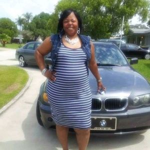 Meet your Posher, Annette